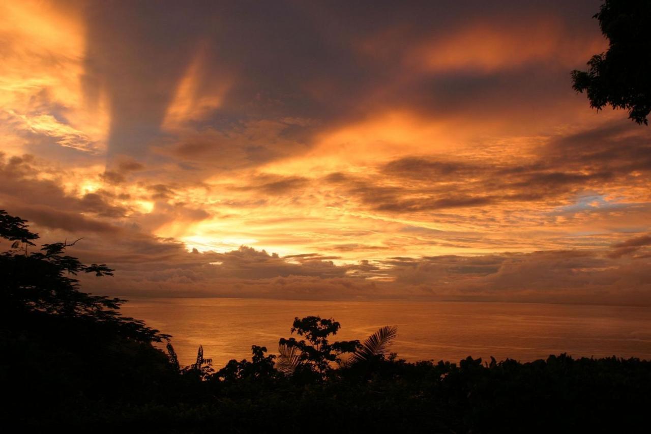 Villa Vista Hermosa - With Breathtaking Ocean View & Wifi ケポス エクステリア 写真